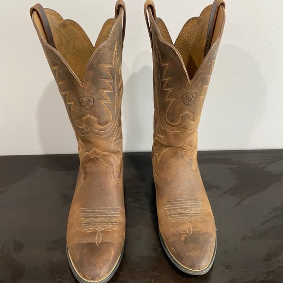 Cowboy boots Ariat for women size 8 1/2 - Picture 2 of 3